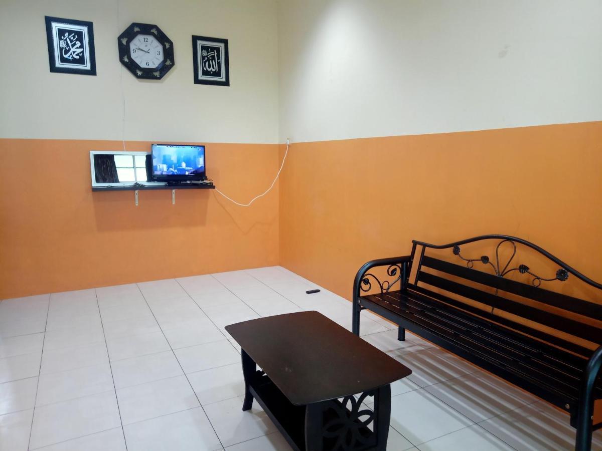 Homestay Bukit Kayu Hitam With 3 Bedrooms Not Sharing Free Wifi Exterior foto