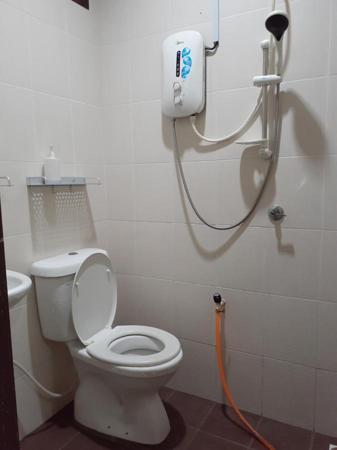Homestay Bukit Kayu Hitam With 3 Bedrooms Not Sharing Free Wifi Exterior foto